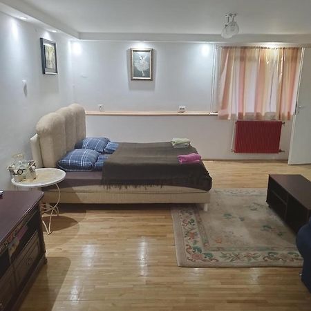 Goksi Apartment ซูโบติกา ภายนอก รูปภาพ